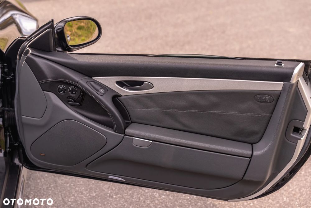 Mercedes-Benz SL - 9