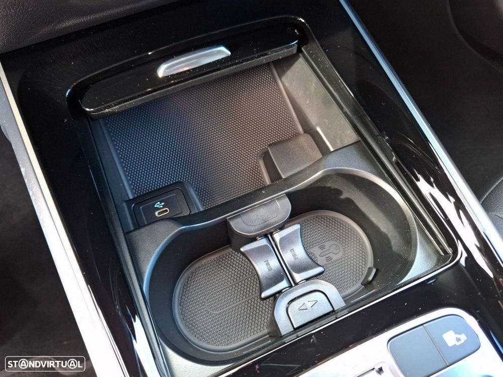 Mercedes-Benz EQB 250 Progressive - 22