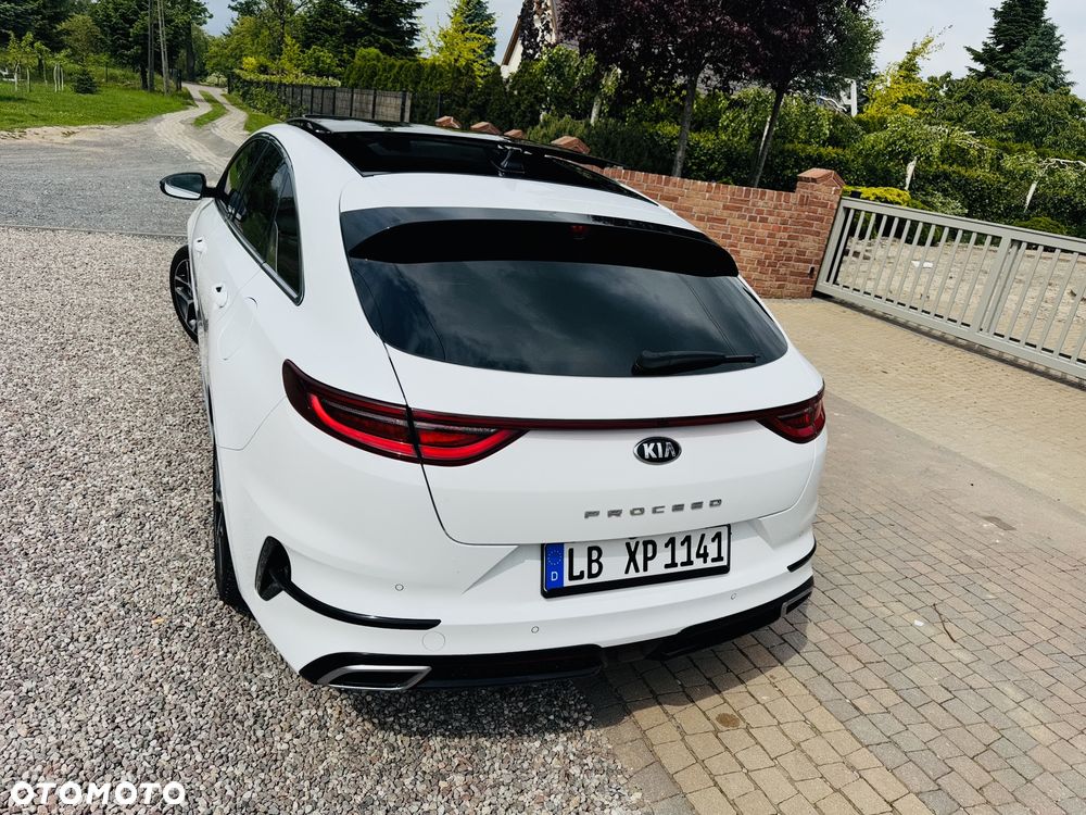 Kia ProCeed 1.5 T-GDI GT Line - 35