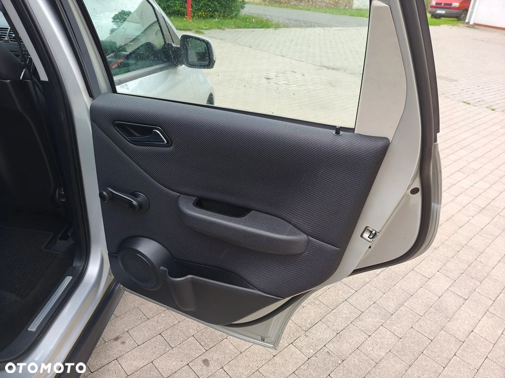Mercedes-Benz Klasa A 150 BlueEfficiency - 12