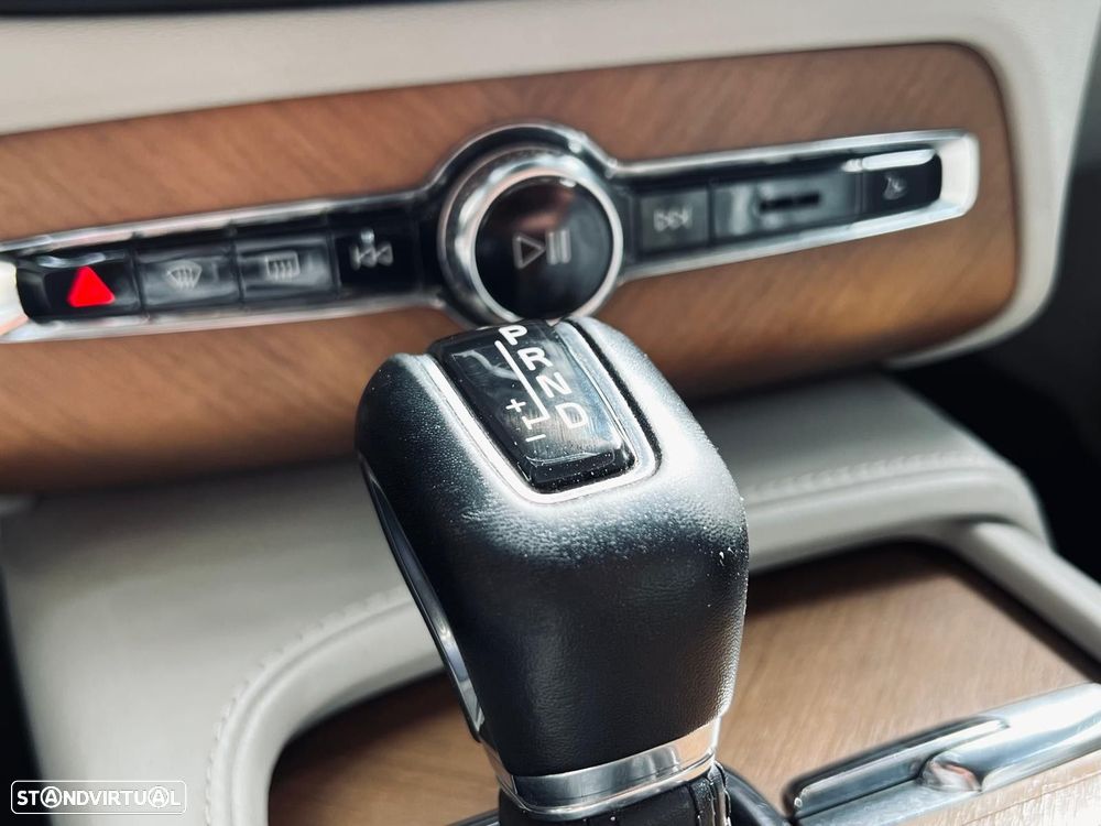 Volvo XC 90 2.0 D4 Inscription - 37