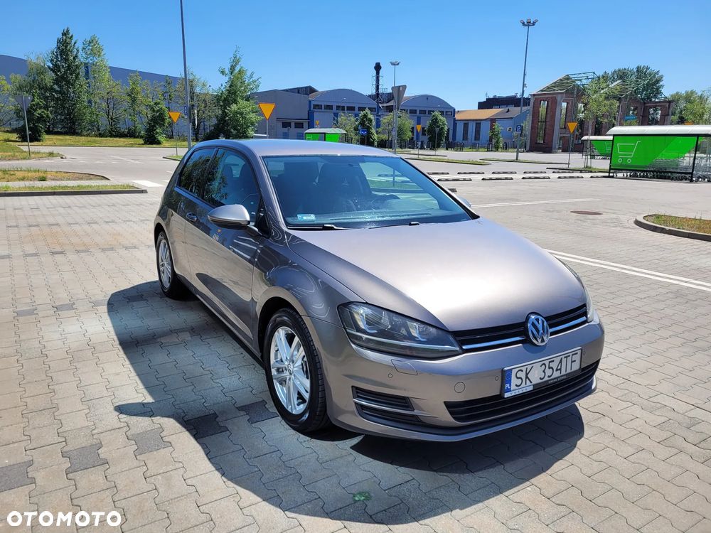 Volkswagen Golf 1.2 TSI BMT Trendline - 12