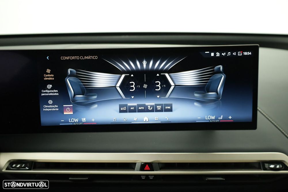 BMW iX xDrive 40 - 13