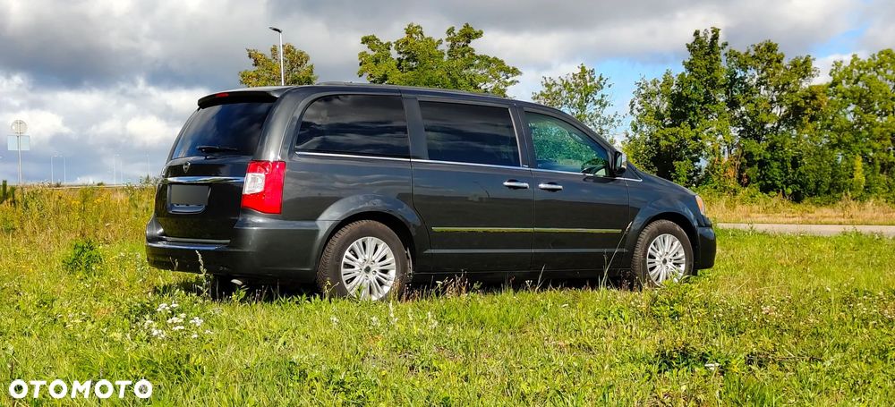 Lancia Voyager 2.8 CRD16v Platinum - 4