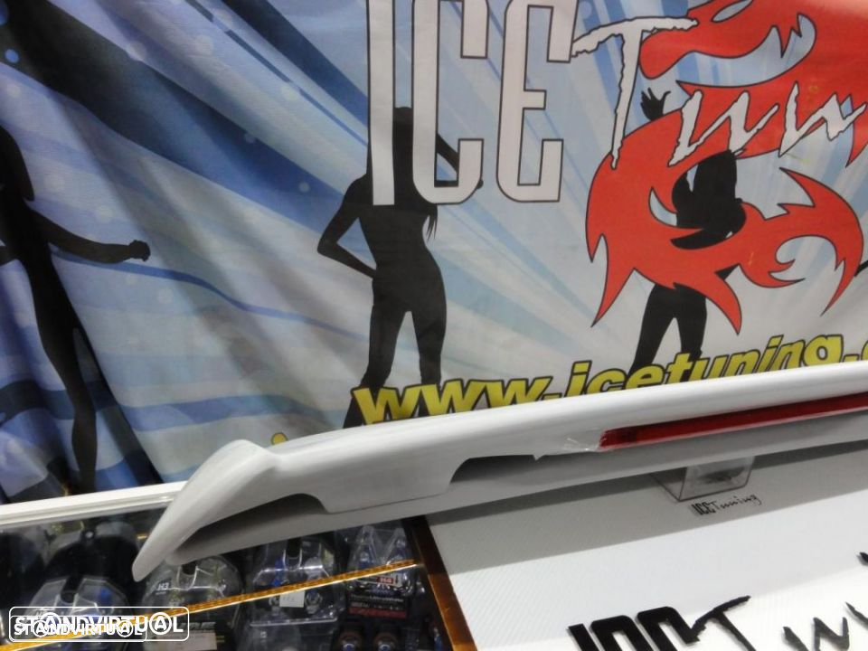 Aileron / lip / spoiler traseiro para Honda Civic EK 96-01 3 portas type r look com espaço para a 3ª luz de stop - 21