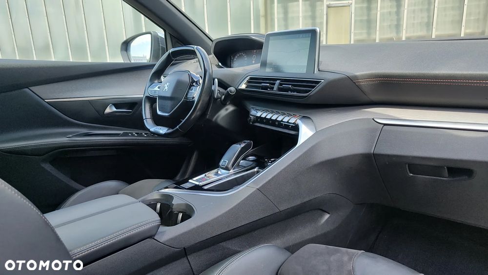 Peugeot 5008 2.0 BlueHDI GT S&S EAT8 - 25