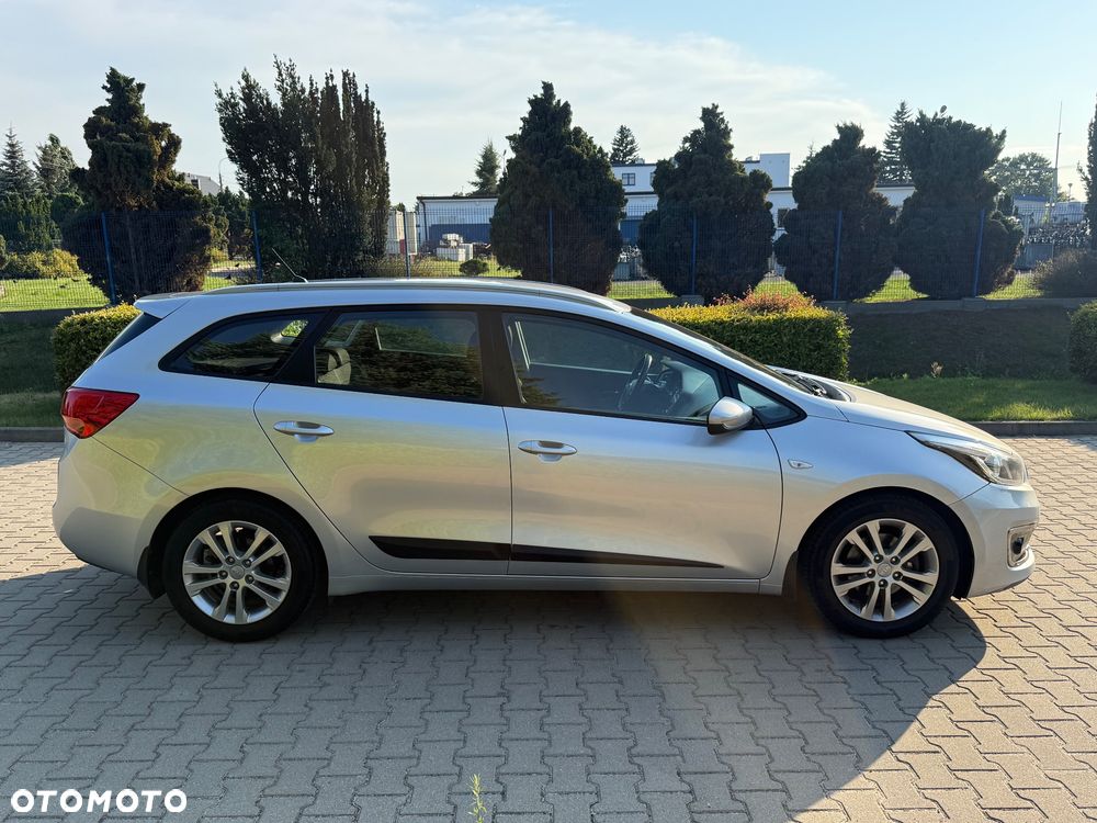 Kia Ceed 1.6 CRDi M - 12