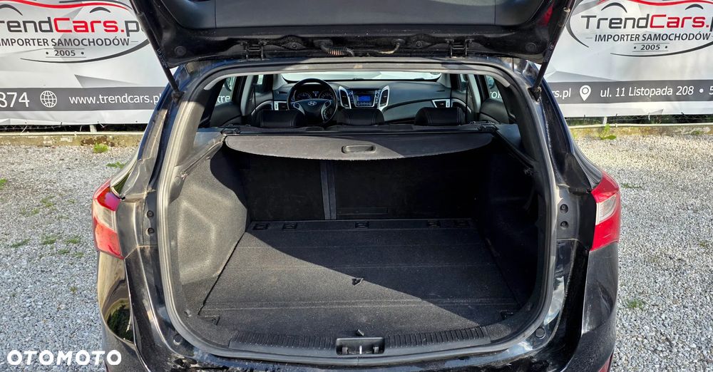 Hyundai i30 i30cw 1.4 Trend - 24