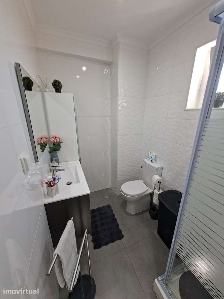 T2 para Arrendamento em Beja — 850 €/mês - Grande imagem: 3/24