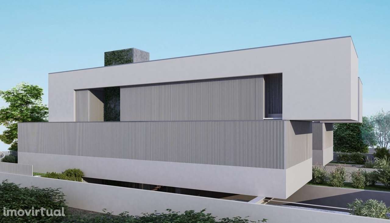 Moradia V4 com piscina à venda na Madalena em Vila Nova de Gaia - Grande imagem: 3/16