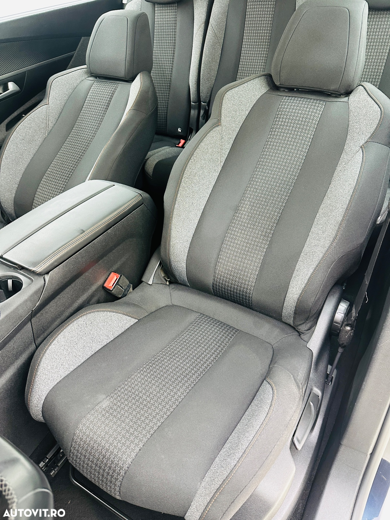 Peugeot 5008 - 19