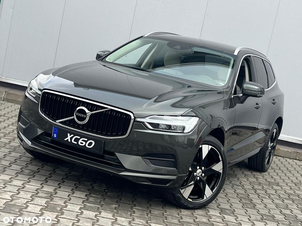 Volvo XC 60 B5 D AWD Geartronic Momentum Pro - 29