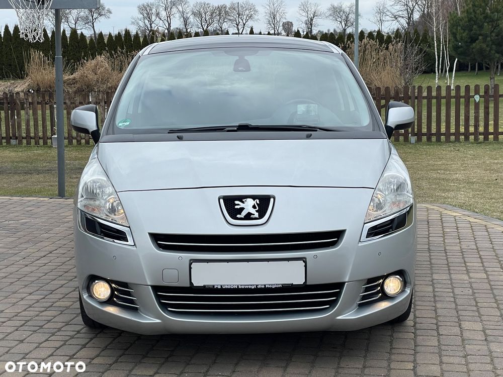 Peugeot 5008 HDI FAP 150 Family Plus - 9