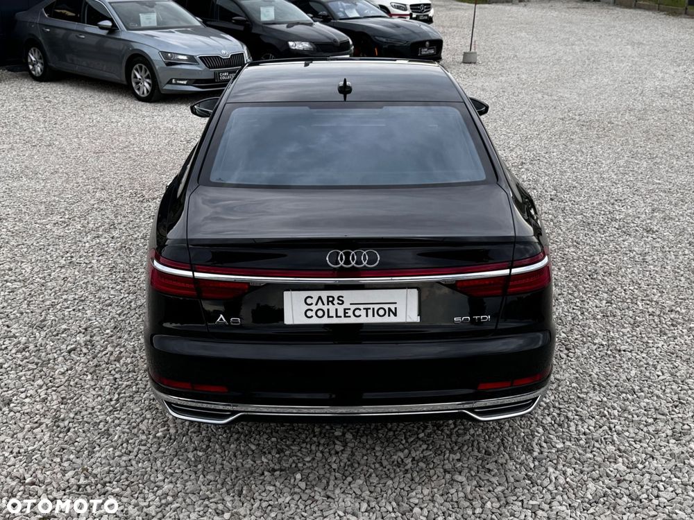 Audi A8 - 6