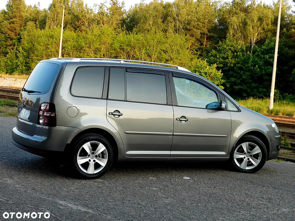 Volkswagen Touran 1.6 Trendline - 19