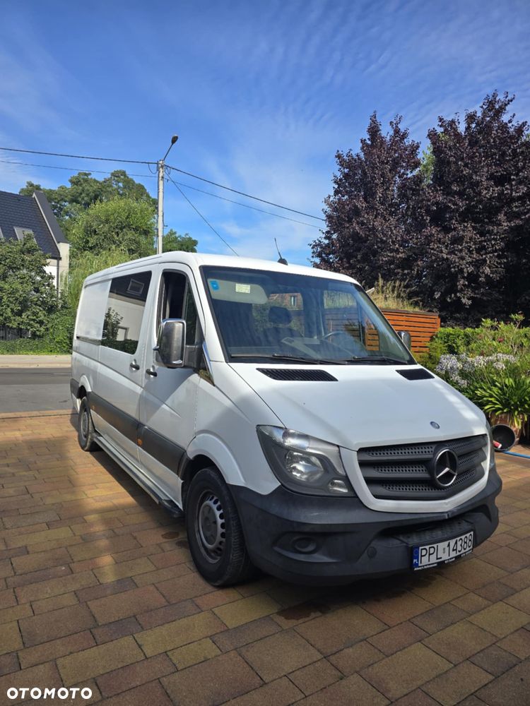 Mercedes-Benz Sprinter - 1