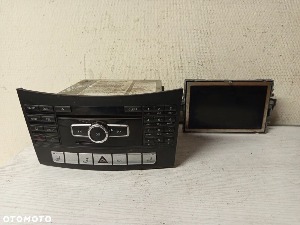 MERCEDES E-KLASA W212 LIFT CLS W218 RADIO CD NAWIGACJA GPS NAVI A2129007225 - 1