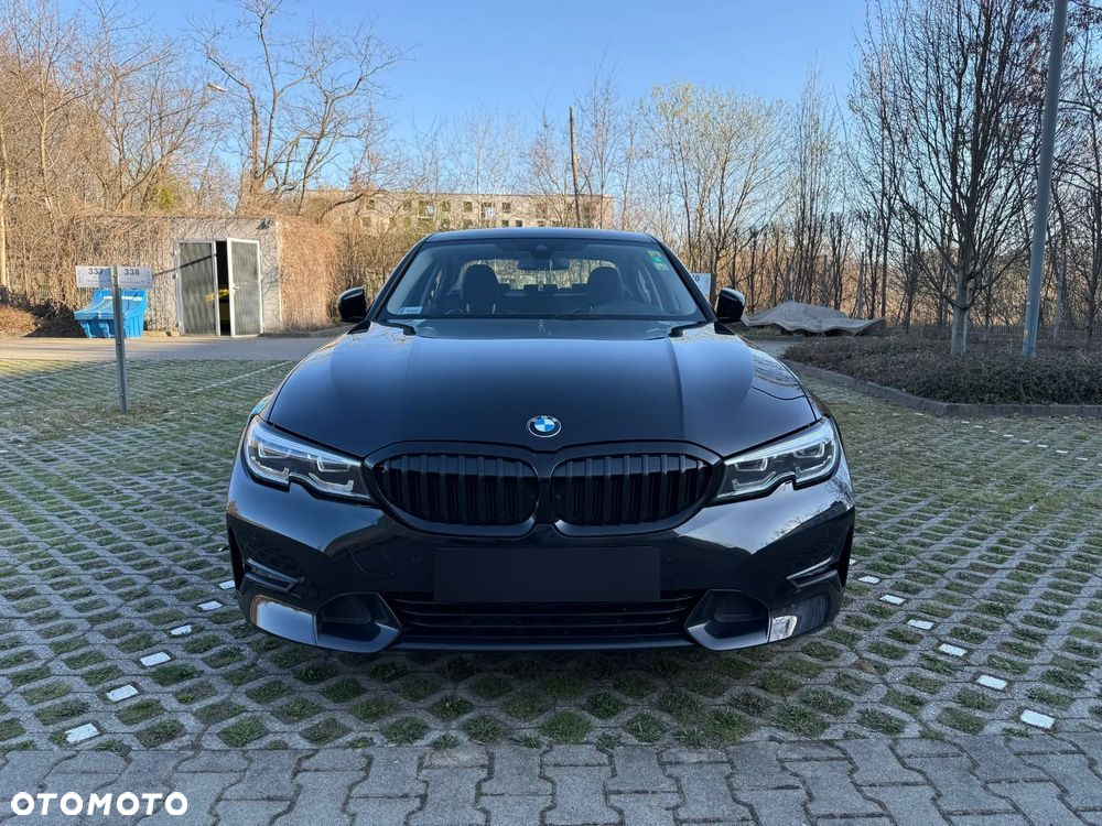 BMW Seria 3 320d Sport Line sport - 2