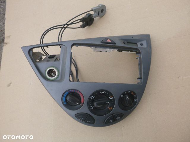 PANEL STEROWANIA NAWIEWEM LINKI KLIMATYZACJA FORD FOCUS MK1 98-04 - 3