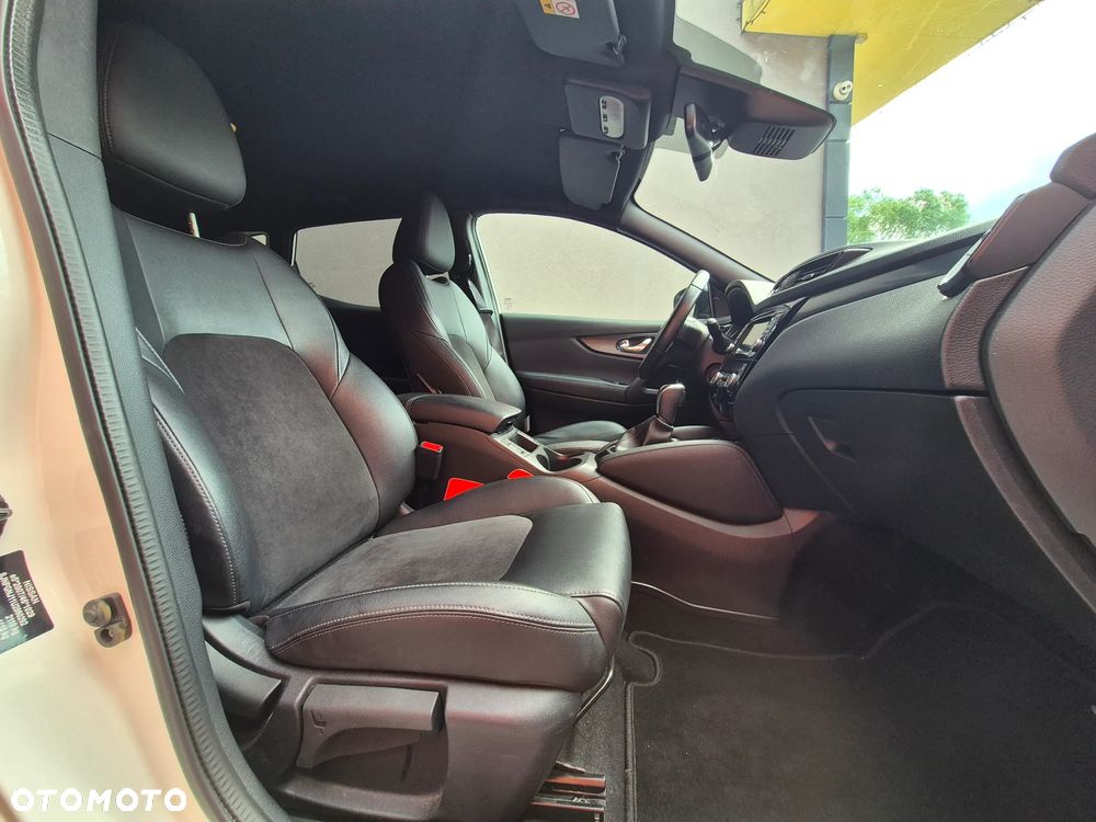 Nissan Qashqai 1.7 dCi Xtronic ALL-MODE 4x4i N-TEC - 29