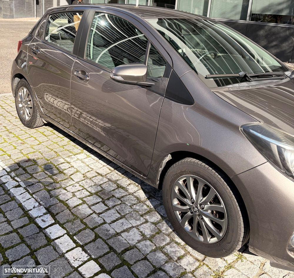 Toyota Yaris 1.0 VVT-i ACtive - 25