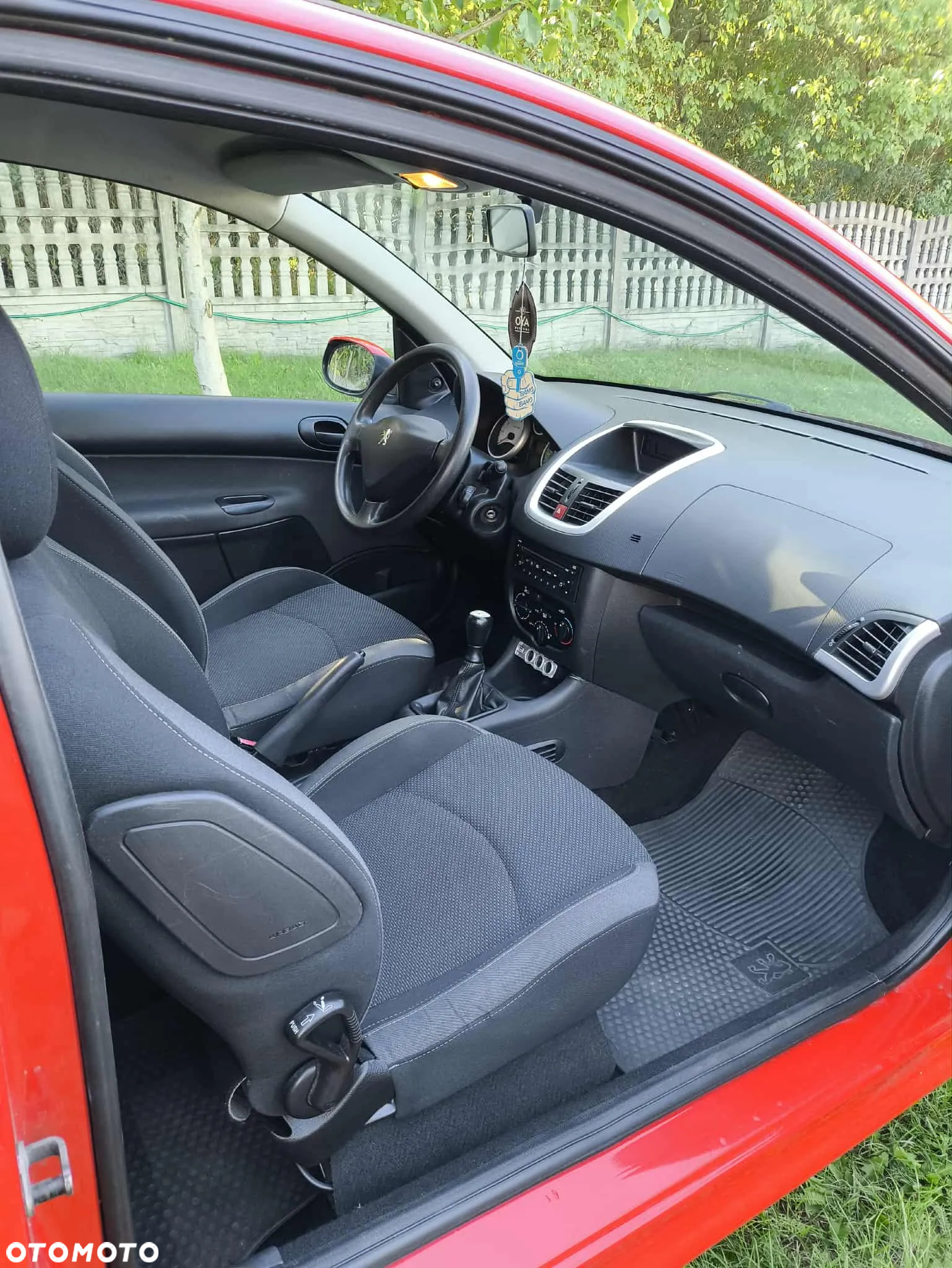 Peugeot 206 plus - 9