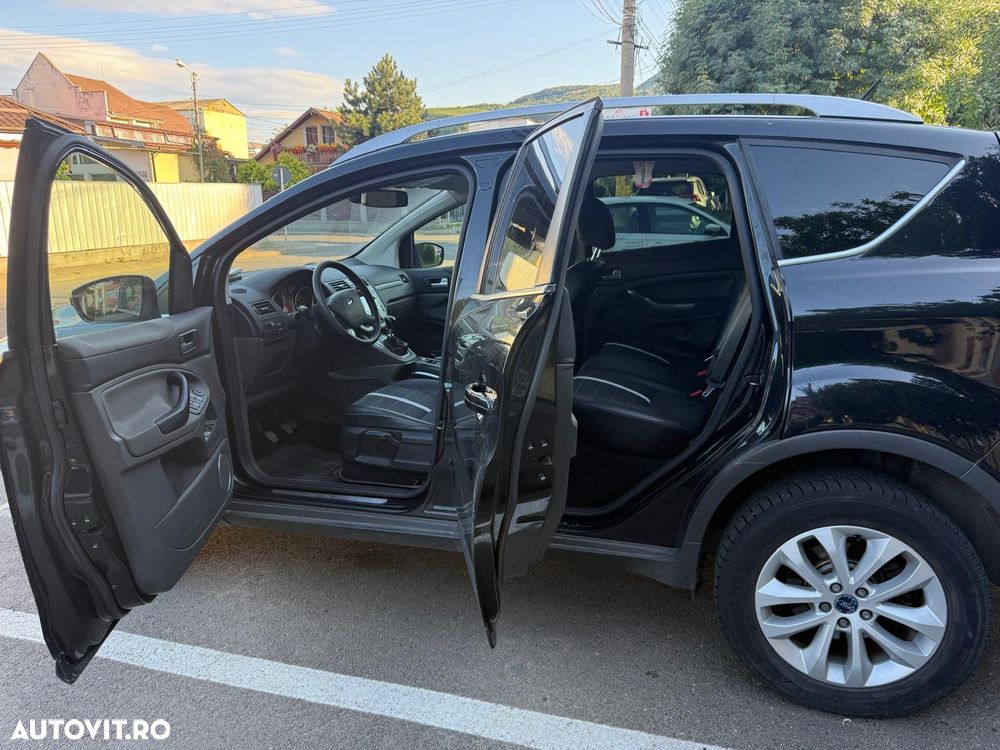 Ford Kuga 2.0 TDCi 4WD Titanium - 5