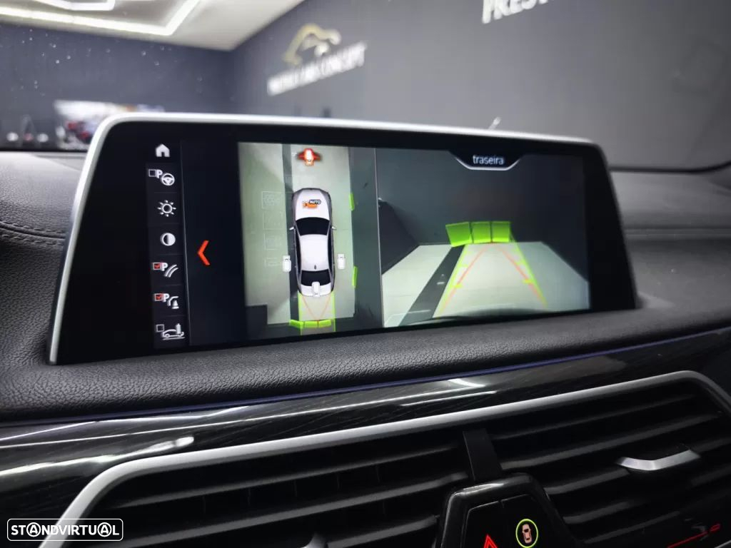 BMW 725 d Pack M - 37