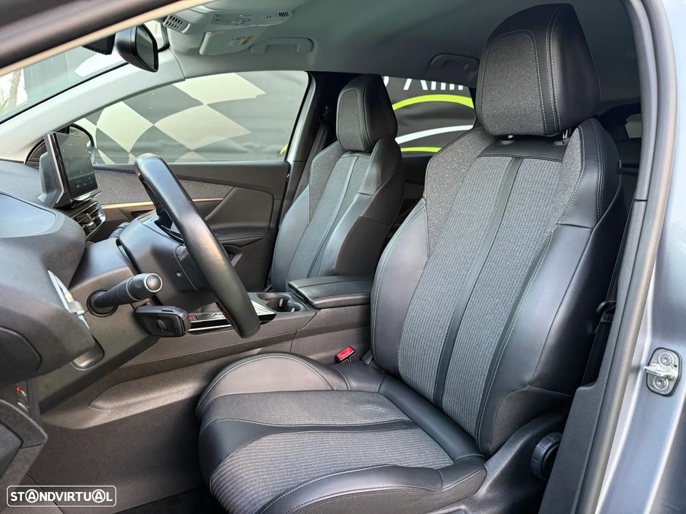 Peugeot 3008 1.5 BlueHDi Allure Pack - 17