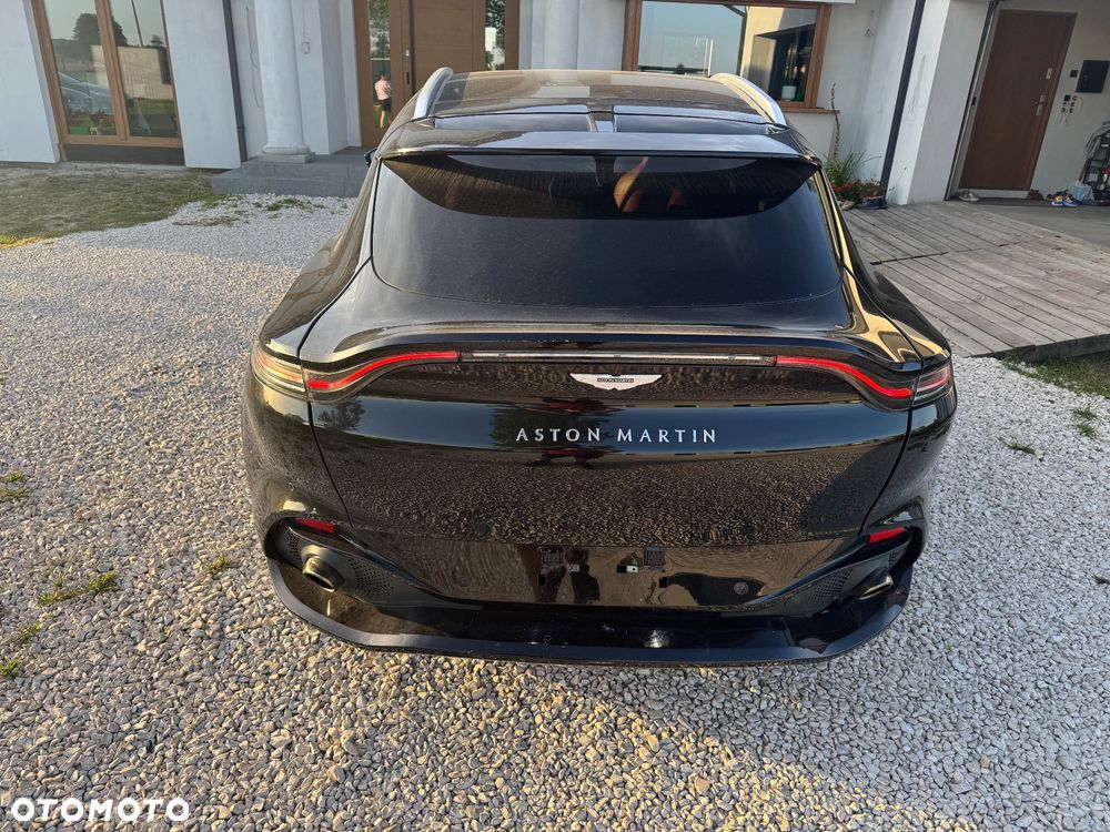 Aston Martin DBX Standard - 10