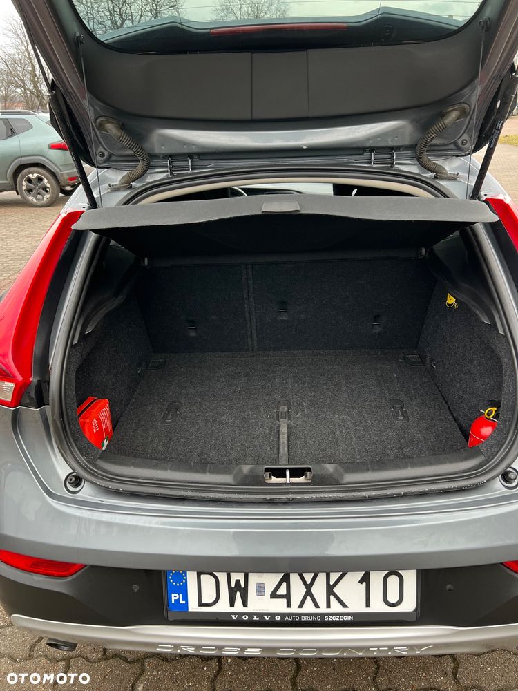 Volvo V40 D3 Drive-E Momentum - 10