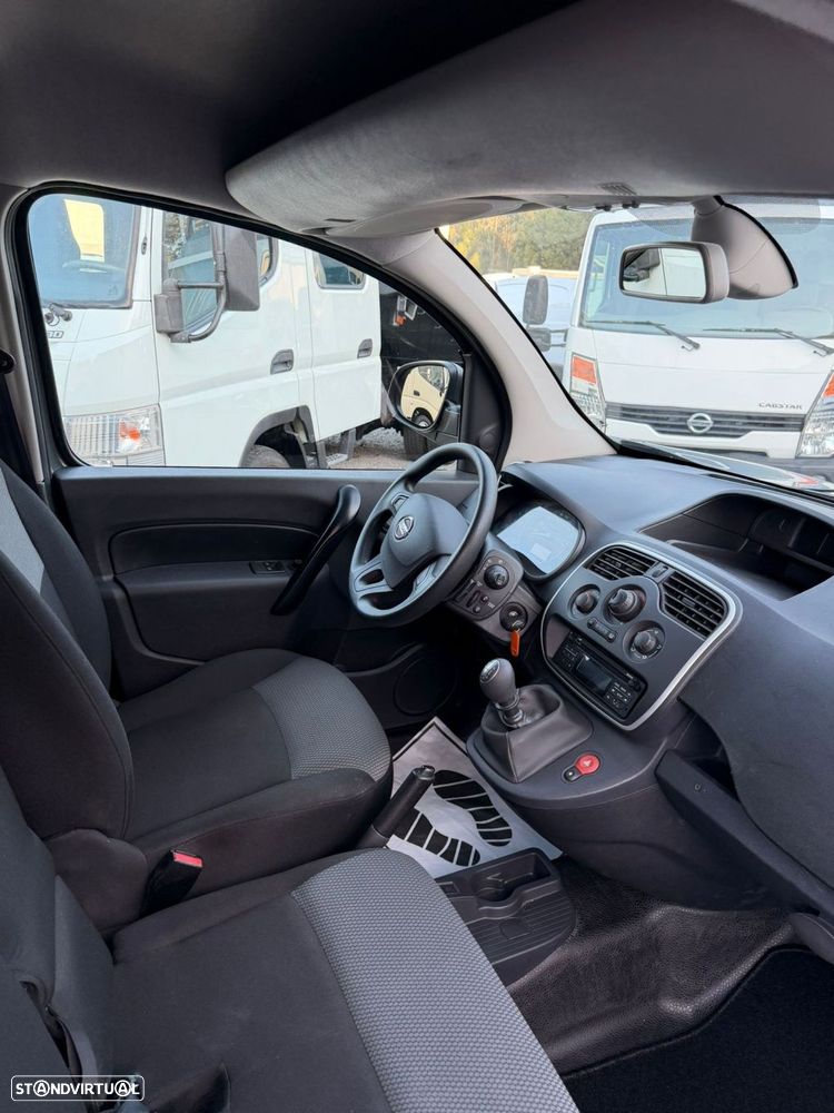 Nissan NV250 Longa 30.000 KM - 8