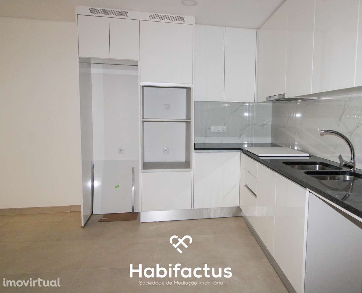 Moradia em Banda T3 para venda em Viseu - Grande imagem: 3/17