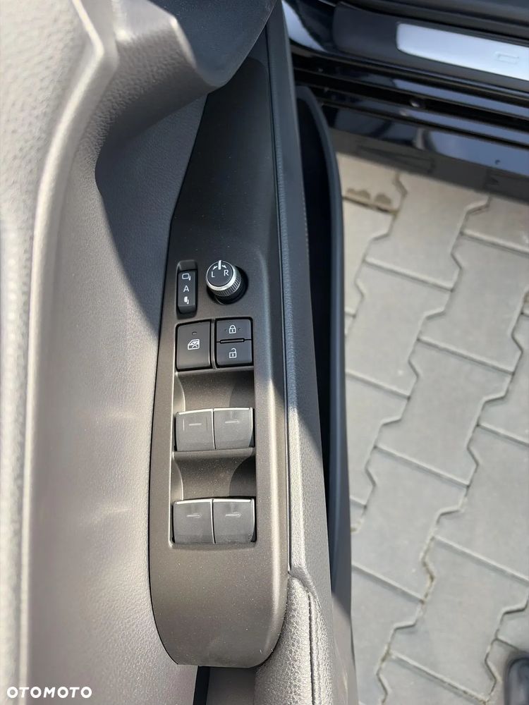 Toyota Camry 2.5 Hybrid Dynamic Force Comfort e-CVT - 20