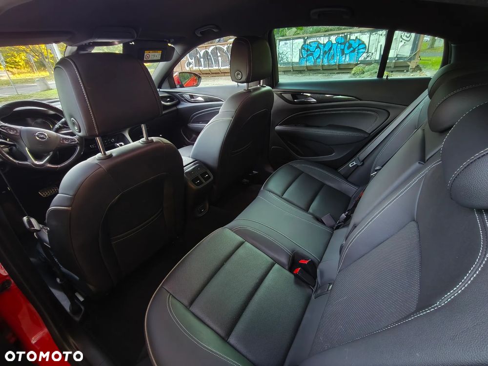 Opel Insignia 2.0 T 4x4 Exclusive S&S - 17