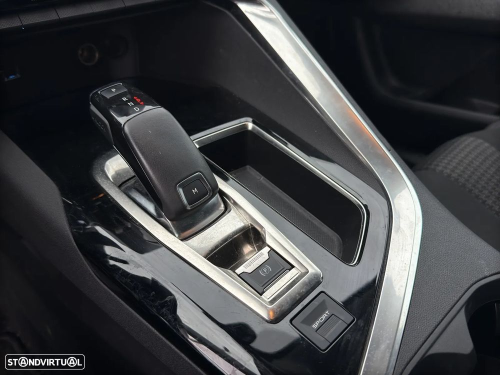 Peugeot 3008 PureTech 130 Stop & Start EAT6 Active - 12