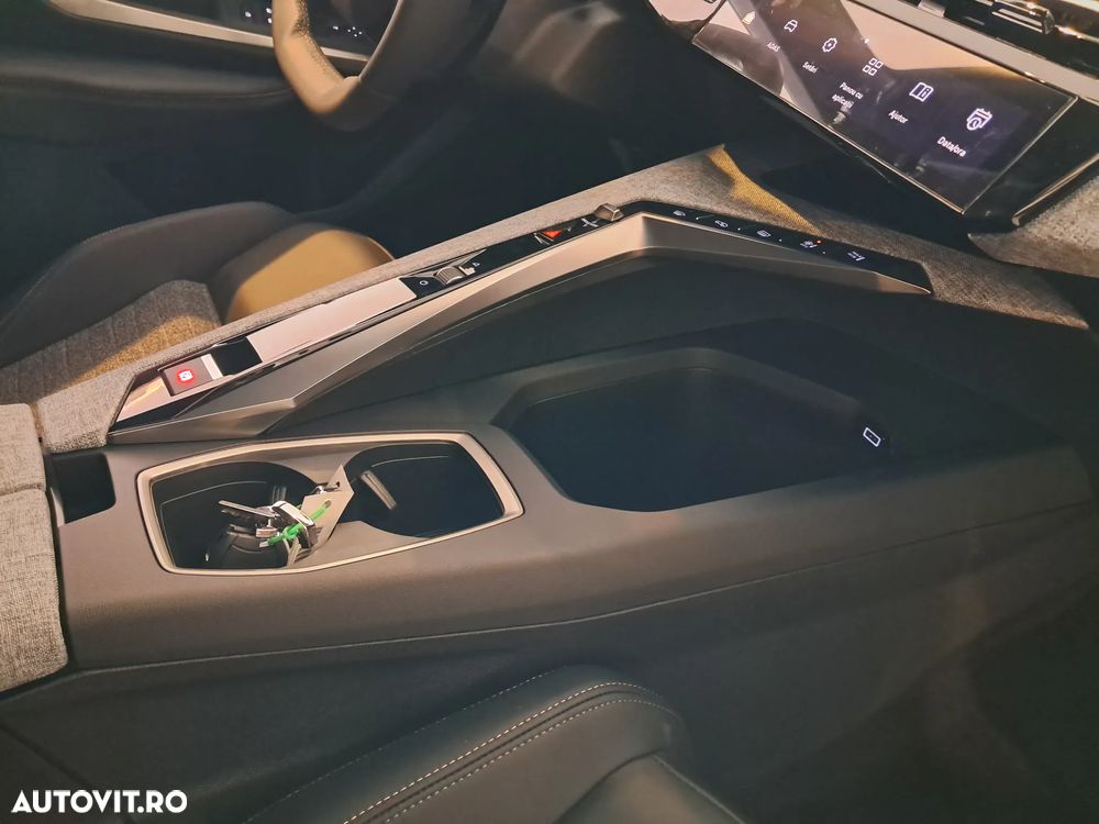 Peugeot 3008 Hybrid 145 e-DSC6 Allure - 22