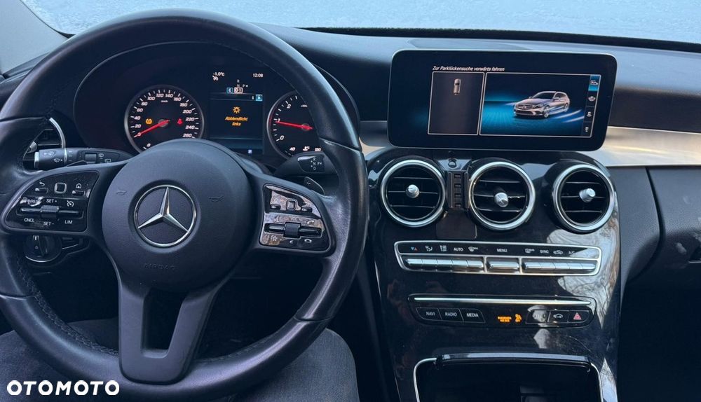 Mercedes-Benz Klasa C 180 d 9G-TRONIC - 12