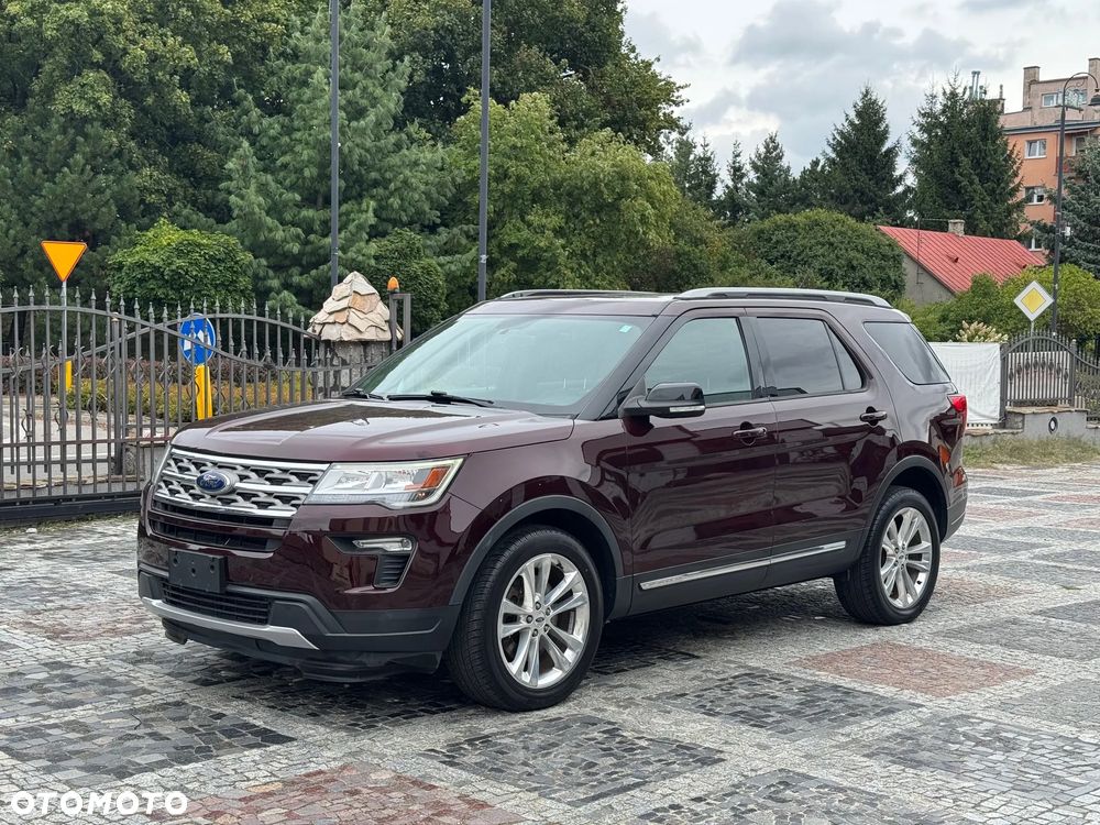 Ford Explorer - 32