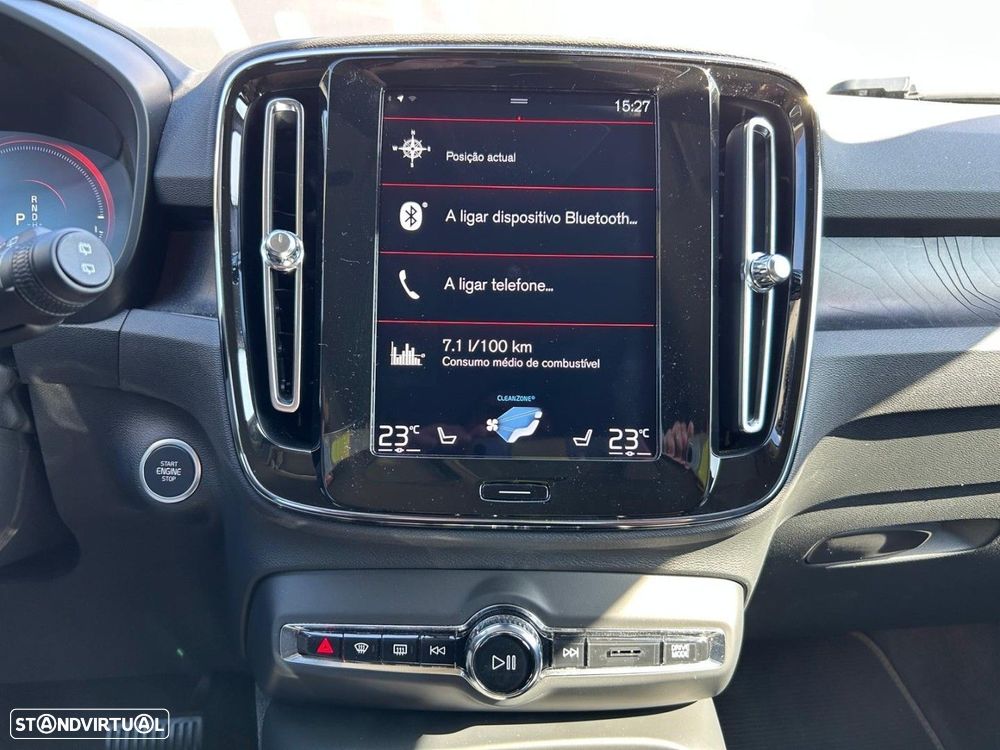 Volvo XC 40 1.5 T4 PHEV Plus Dark - 16