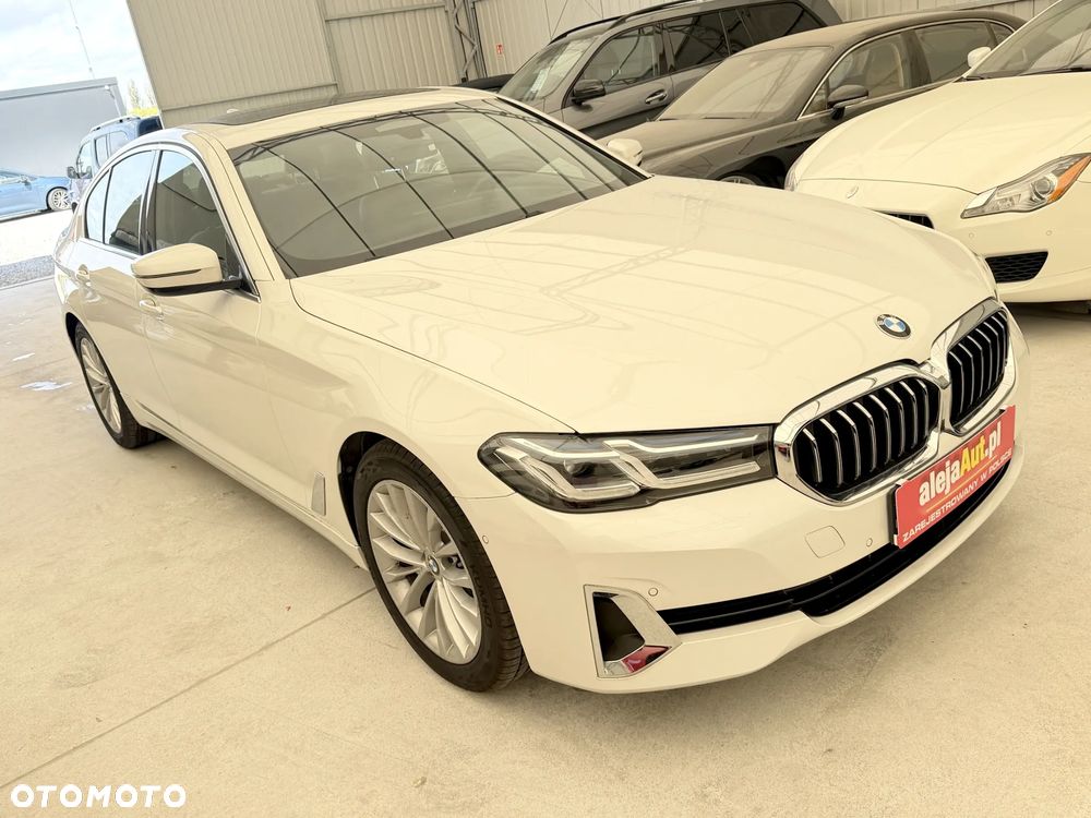 BMW Seria 5 2020 photo 3