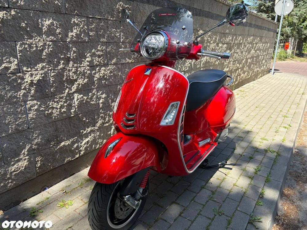 Vespa GTS - 7