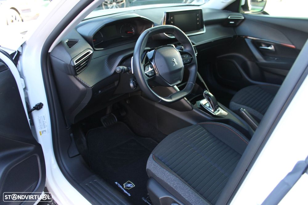 Peugeot 2008 1.2 PureTech Active Pack EAT8 - 7