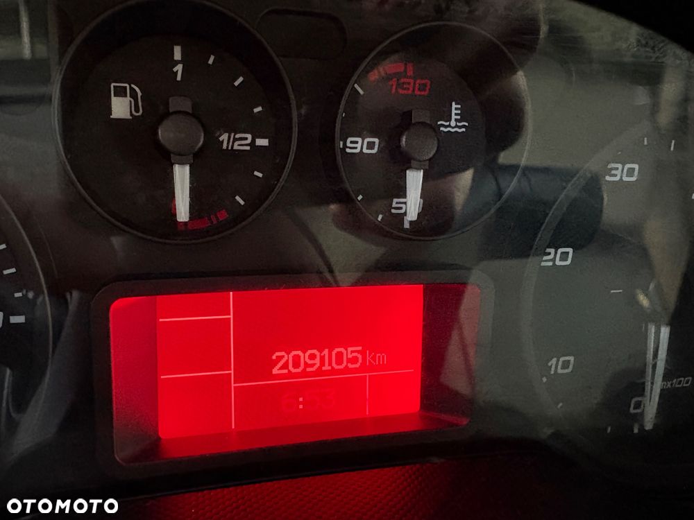 Iveco IVECO DAILY 35C15/DOKA/Platforma/Sprowadzony/Super stan - 14