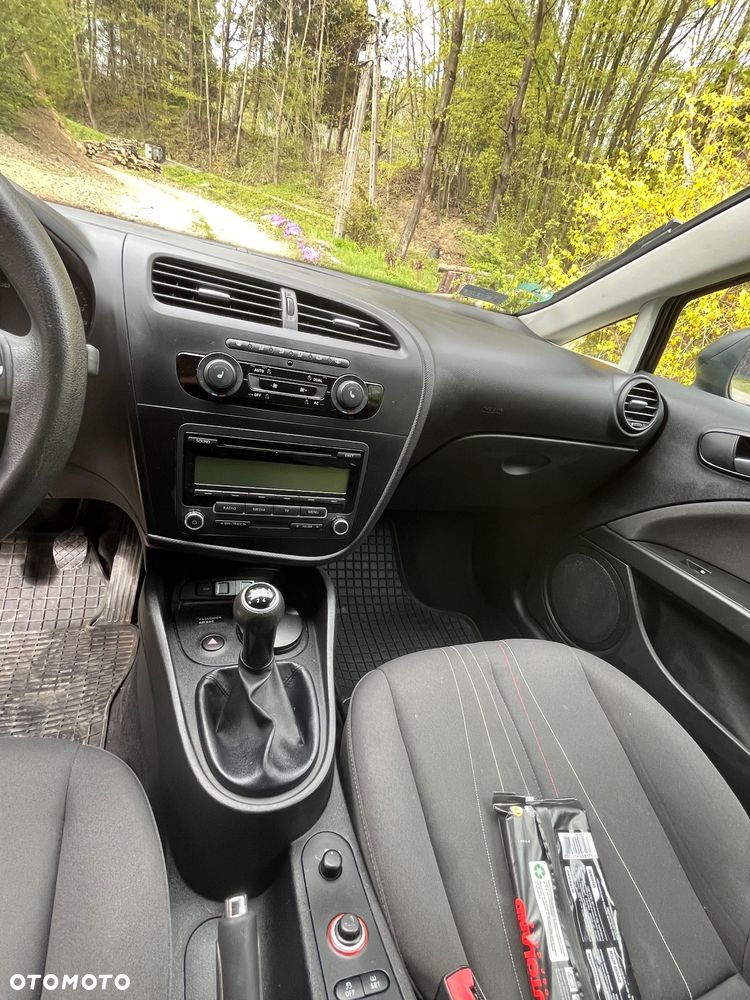 Seat Leon 1.6 TDI Ecomotive Reference - 8