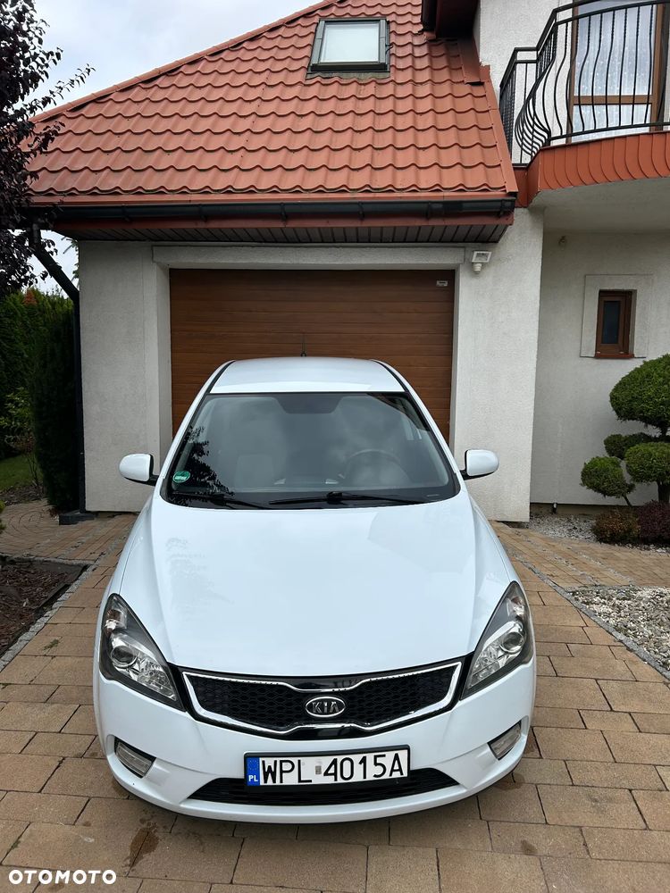 Kia Ceed - 2