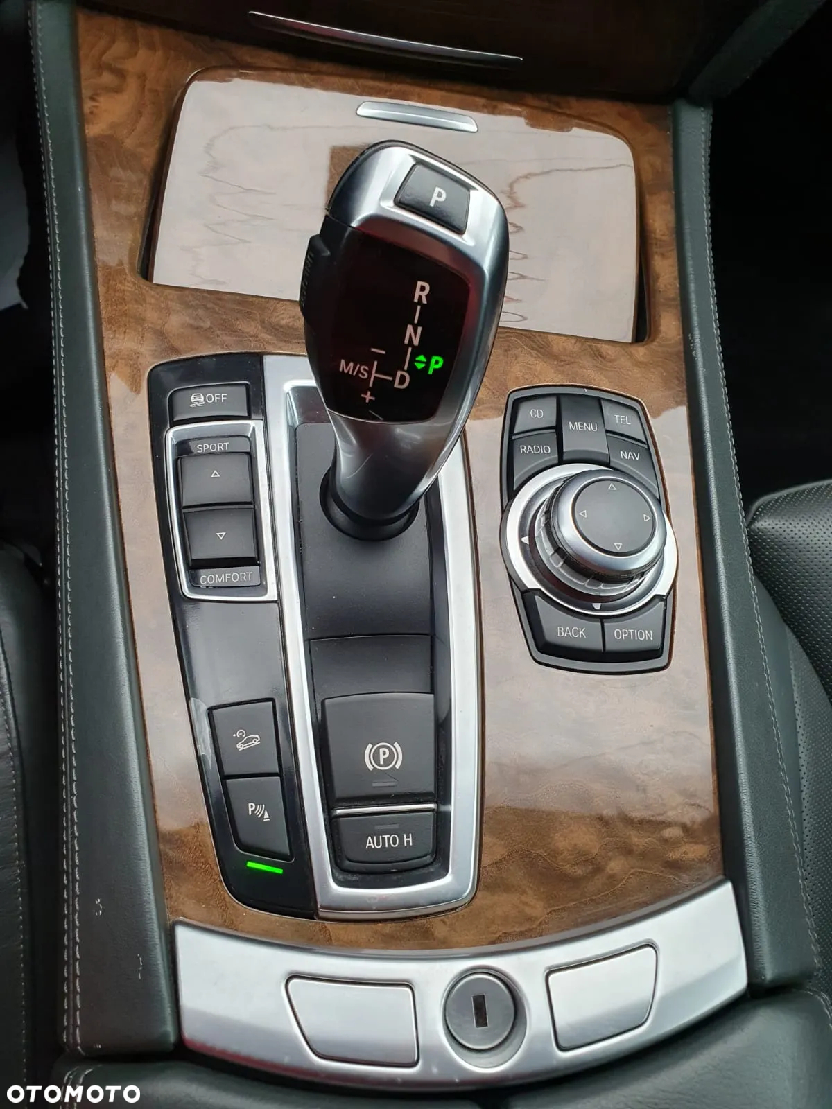 BMW Seria 7 - 11