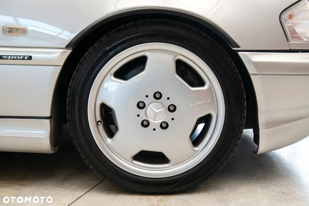 Mercedes-Benz Klasa C 43 AMG - 10