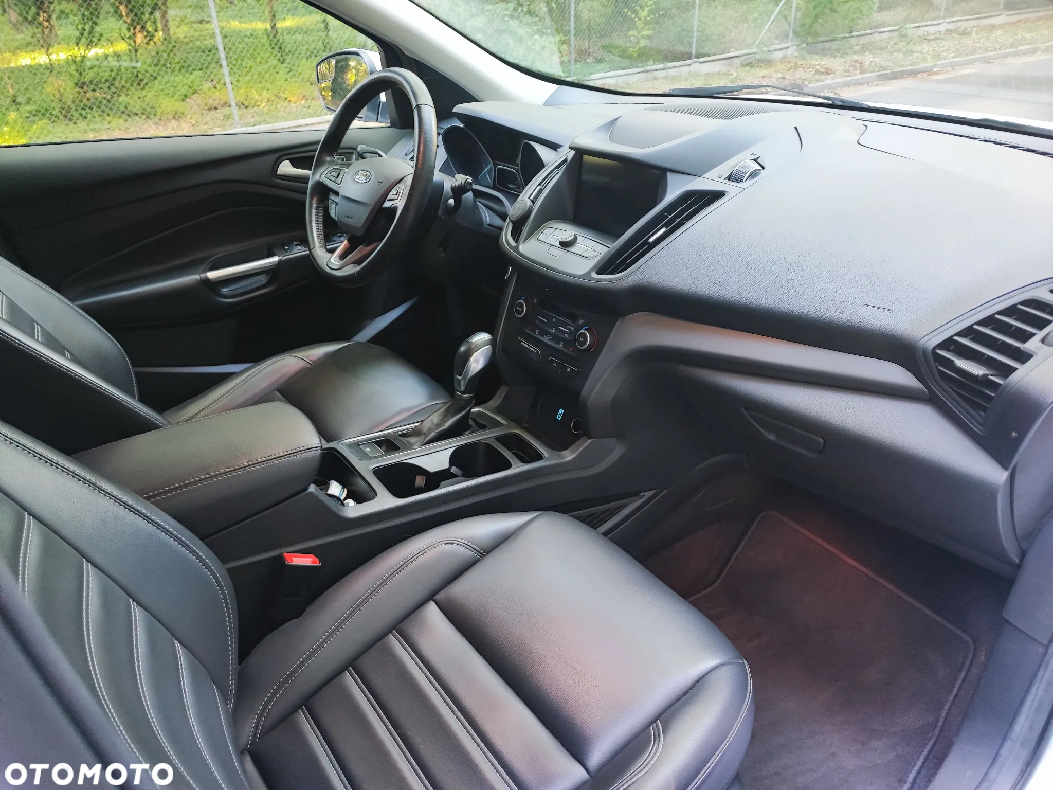 Ford Escape - 9