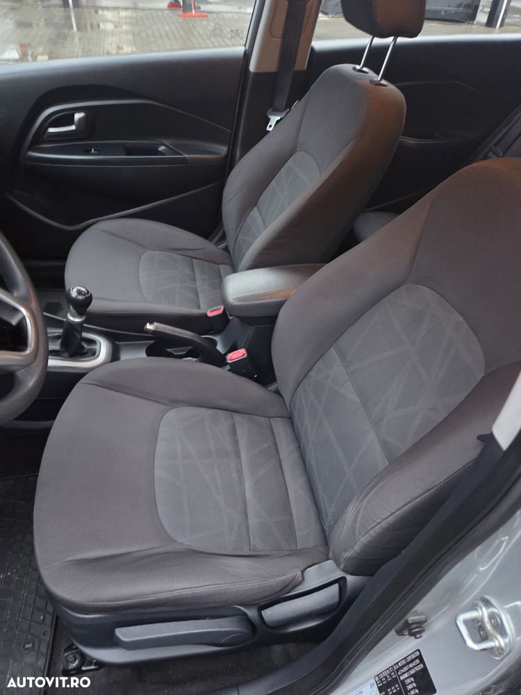 Kia Rio 1.2 GSL Classic - 11